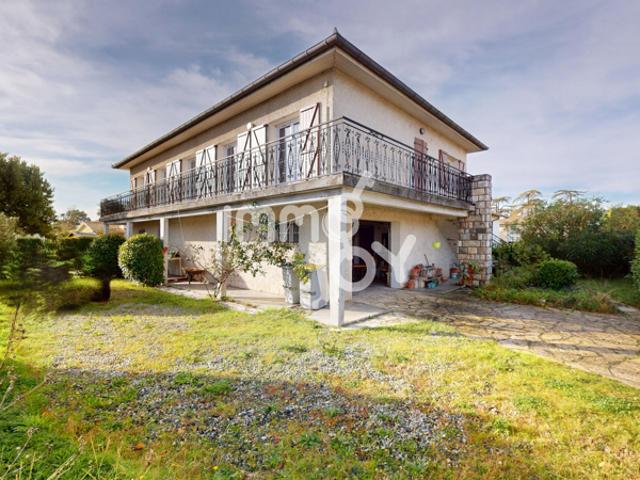 Maison familiale T6 de 142 m2 Luminosité, spacieuse et emp