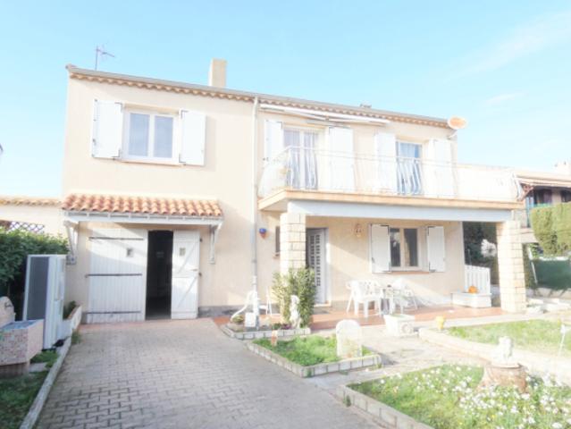 Maison familiale T7 avec terrasse Parcelle de 421 m2