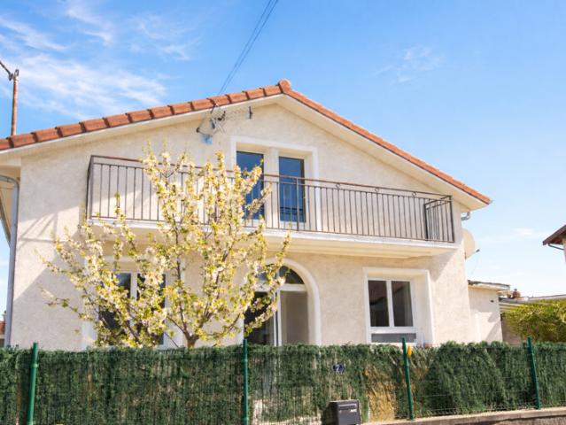 Maison familiale 145m2 habitable 190m2 utiles 5 chambres r