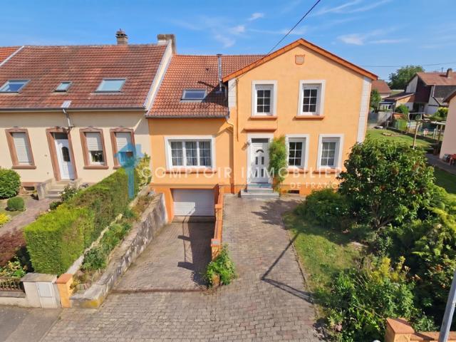 Maison familiale 169 m2 avec 4 chambres, terrasse couverte e