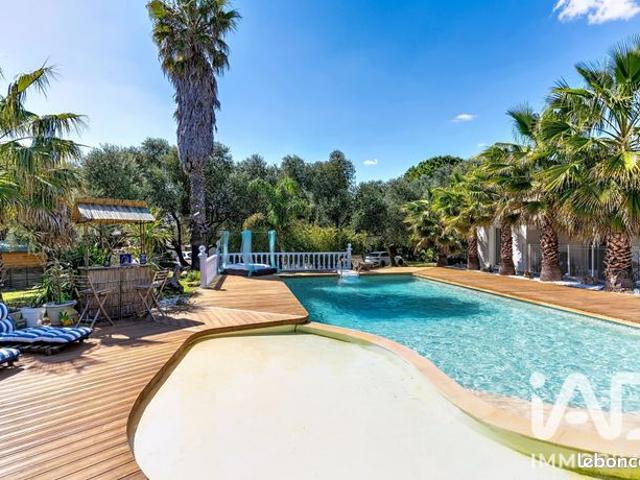 Maison familiale 16 pièces 350 m²