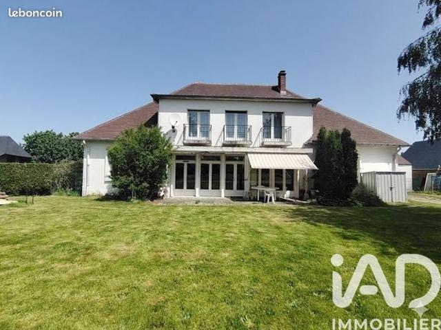 Maison familiale 17 pièces 342 m²