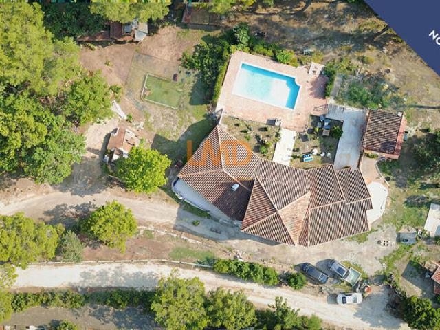 Draguignan –maison 7 pièces 4000 M² jardin