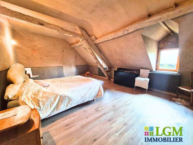 Maison familiale – 185 m² habitables – 5 chambres – Grand bu. 185m² Morée