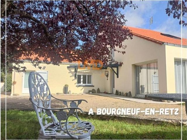 Maison familiale 194 m² à Bourgneuf en Retz