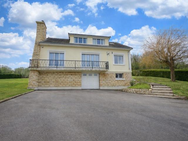 Maison familiale 10 pièces 146 m2