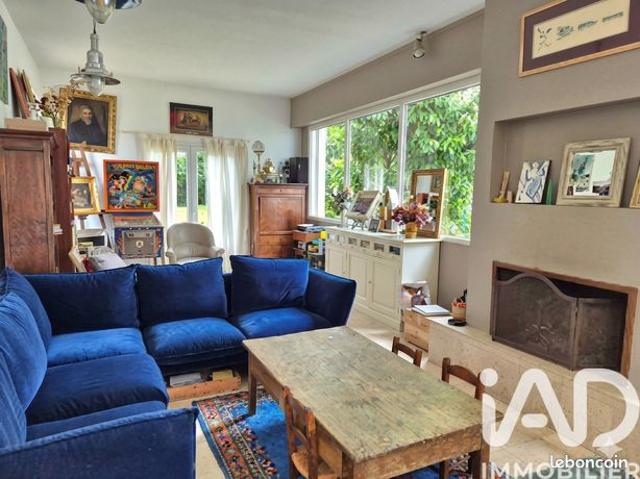Maison familiale 10 pièces 196 m²