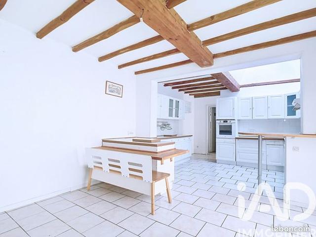 Maison familiale 10 pièces 220 m²