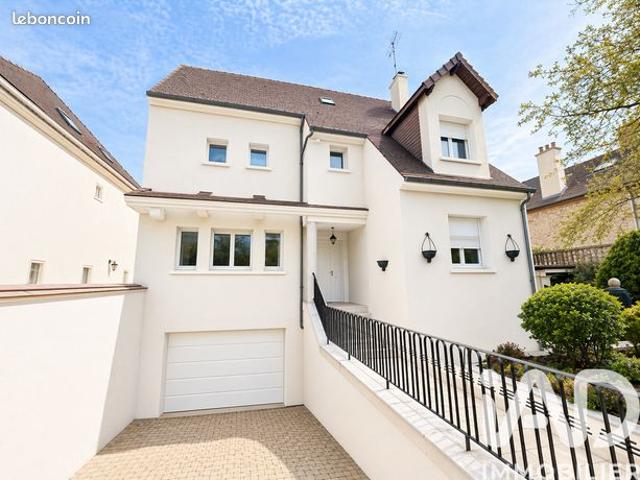 Maison familiale 10 pièces 225 m²