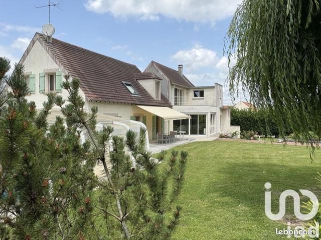 Maison familiale 10 pièces 237 m²