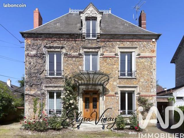 Maison familiale 10 pièces 254 m²