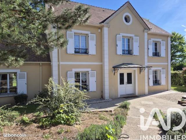 Maison familiale 10 pièces 262 m²