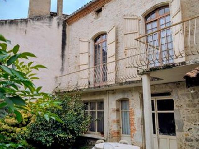 Maison familiale 10 pièces 287 m²