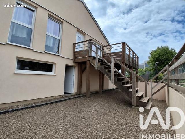 Maison familiale 11 pièces 285 m²