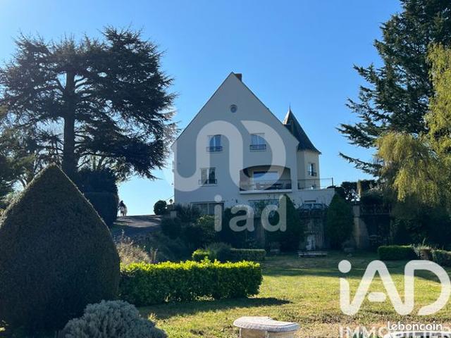 Maison familiale 11 pièces 315 m²