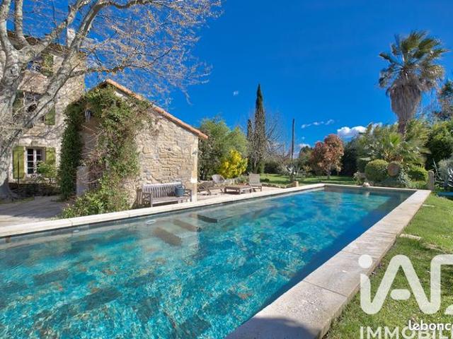 Maison familiale 11 pièces 356 m²