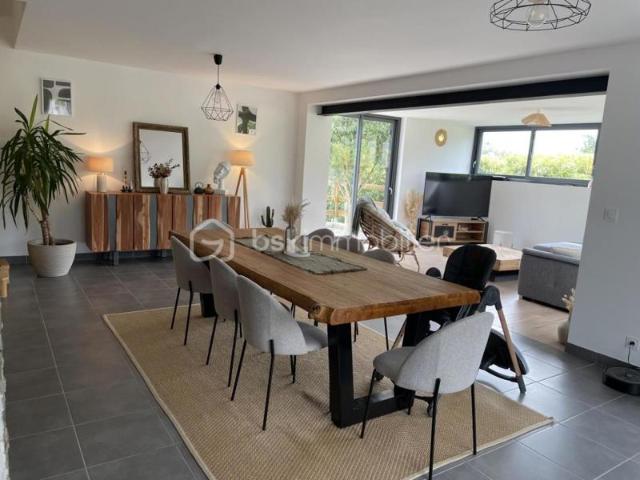 Maison familiale 123 m² – 4 chambres – DPE A – Aucun travaux