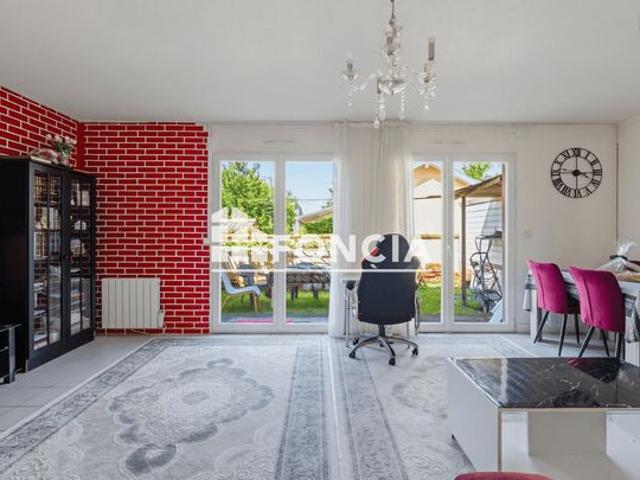 Maison familiale 127 m² – Jardin, garage et parking – Proche commodités