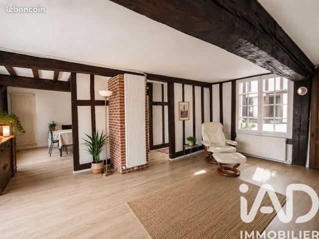 Maison familiale 12 pièces 445 m²