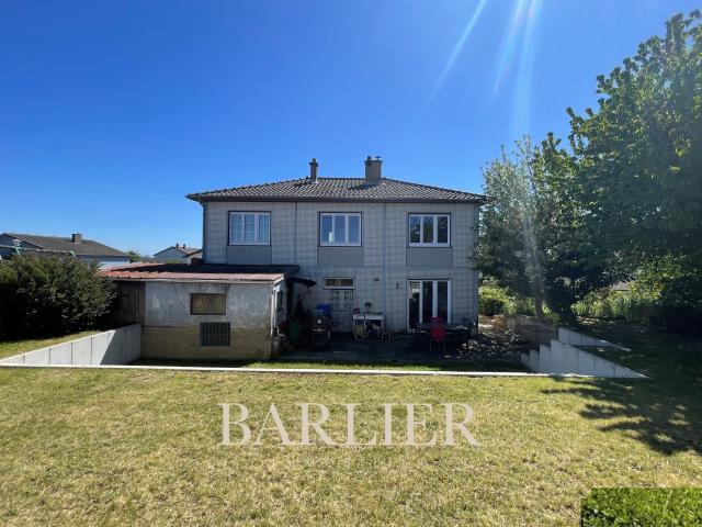 Maison familiale 130 m2 Jardin arboré avec vue sur les champs Breuschwickersheim