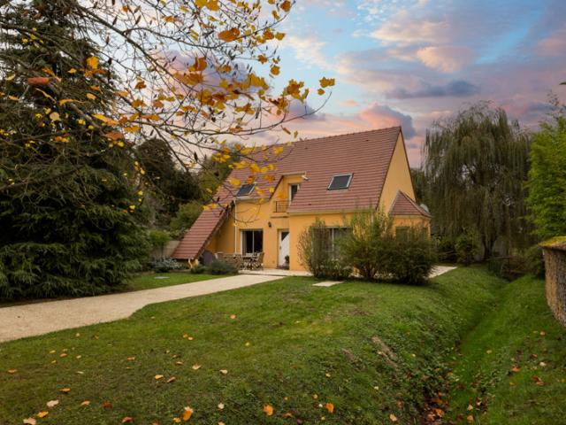 Maison familiale 135m2 Terrain 786m2 Bréchamps, p