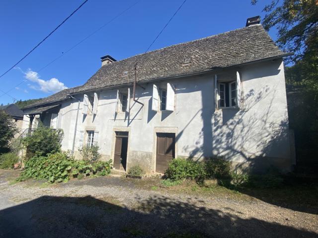 MAISON FAMILIALE