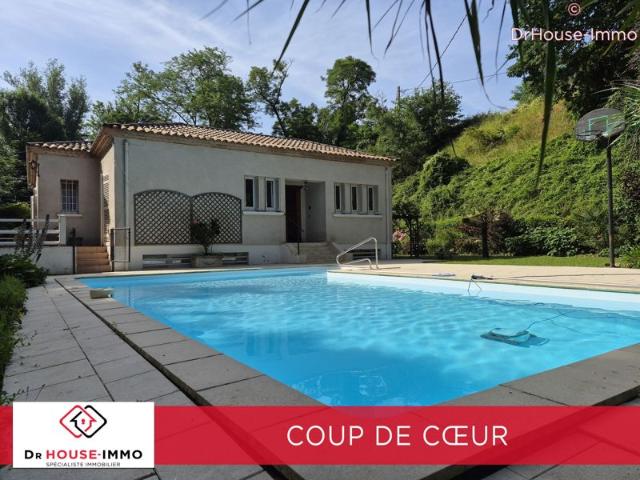 Maison familiale 285 m² en bord de canal avec piscine 4 chambres