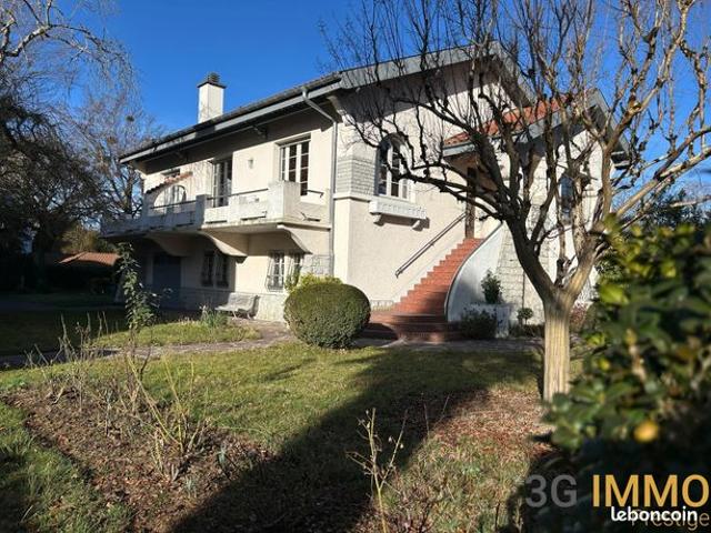 Maison familiale 220 m² | Jardin 1500 m² | Secteur Trespoey Pau