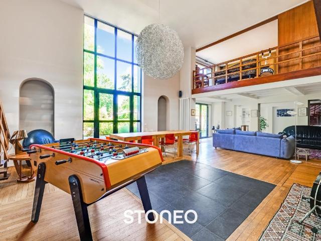 Maison familiale 327m², 10 pièces, terrain 1700m², Rueil Malmaison Centre/Bois Préau