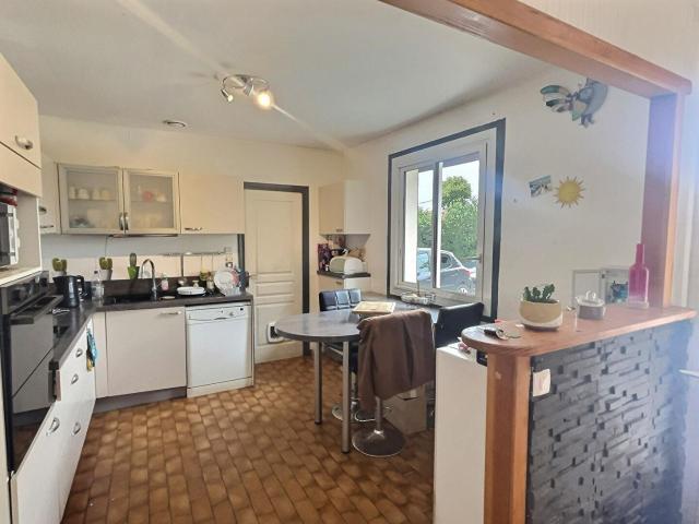 Maison Familiale, 3 ch, vue magnifique 93m² Monclar de Quercy