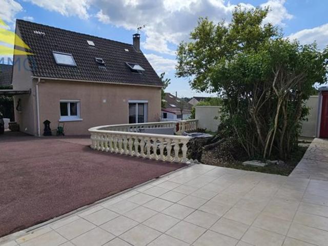 Maison familiale 3 chambres à Villecresnes