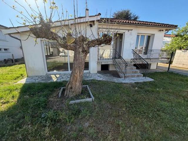 Maison familiale 3 chambres avec terrain clos