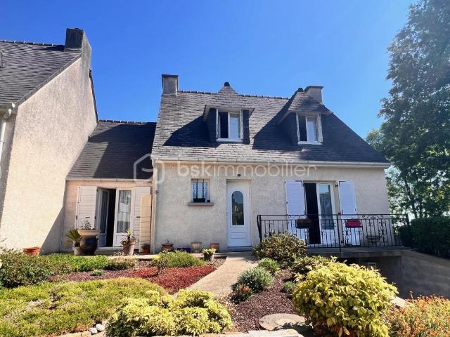 Maison familiale 4 chambres – 118 m² habitables – Sous sol complet de 87 m² – En impasse, au calme