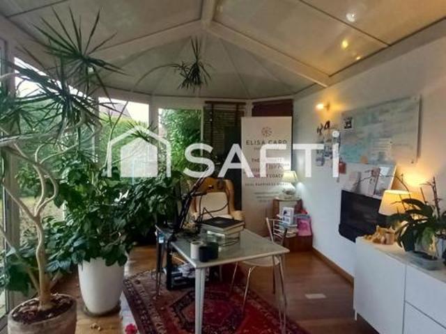Maison familiale avec garage double