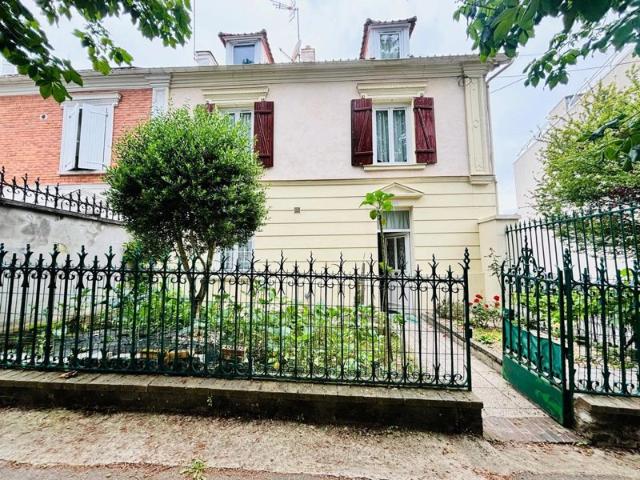 MAISON FAMILIALE 4 CHAMBRES