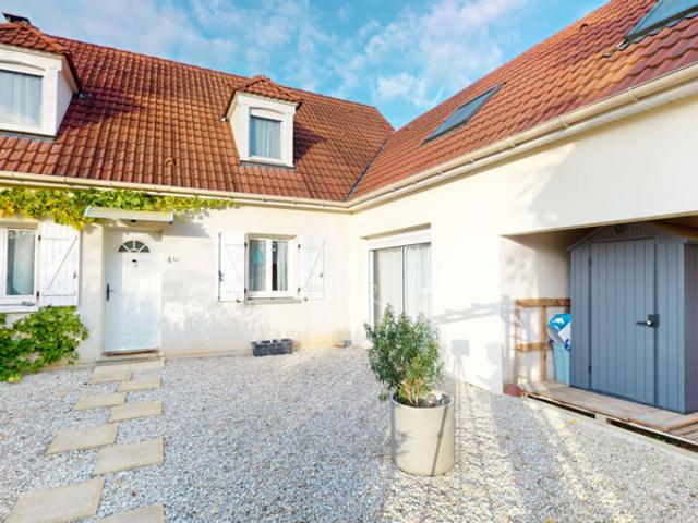 Maison familiale 4 chambres, avec dépendance et jardin