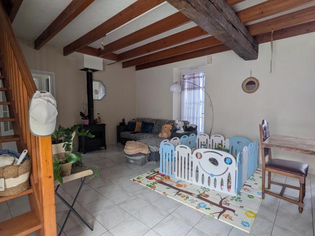 Maison familiale 4 chambres avec garage et jardin