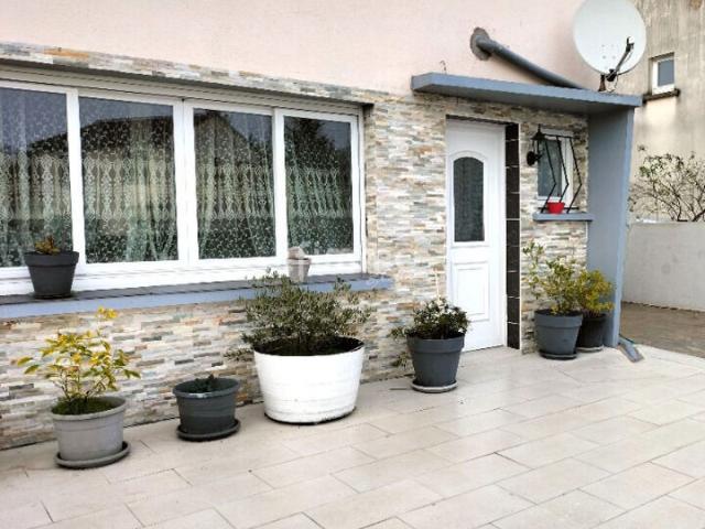 Maison familiale 4 chambres avec jardin