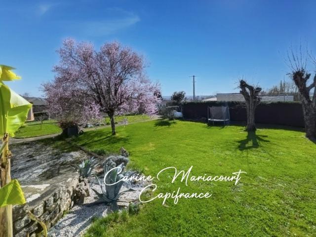 ? Maison familiale 4 chambres avec piscine, grand terrain clos et sous sol complet – Proche Saint Maixent l’École ?