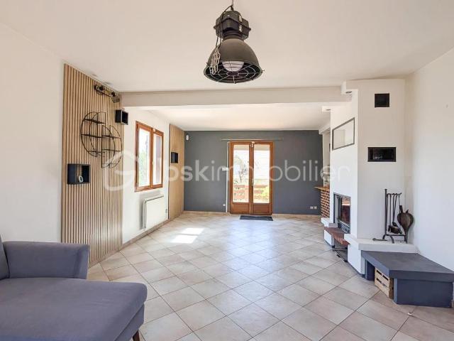 MAISON FAMILIALE 4 CHAMBRES SOUS SOL TOTAL BALLAINVILLIERS