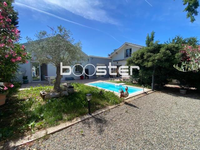 Maison familiale 4 pièces avec jardin, piscine, atelier et stationnement