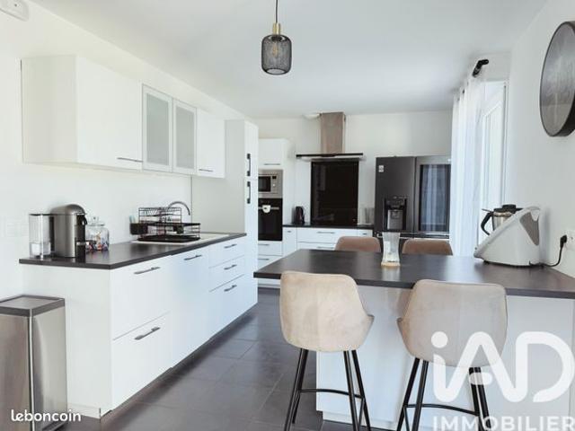 Maison familiale 4 pièces 101 m²