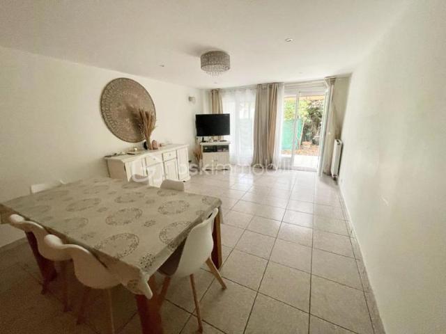 MAISON FAMILIALE 5 CHAMBRES