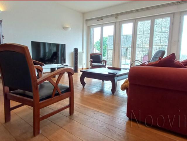 MAISON FAMILIALE 5 CHAMBRES à VENDRE à Saint Gérand Croixanv