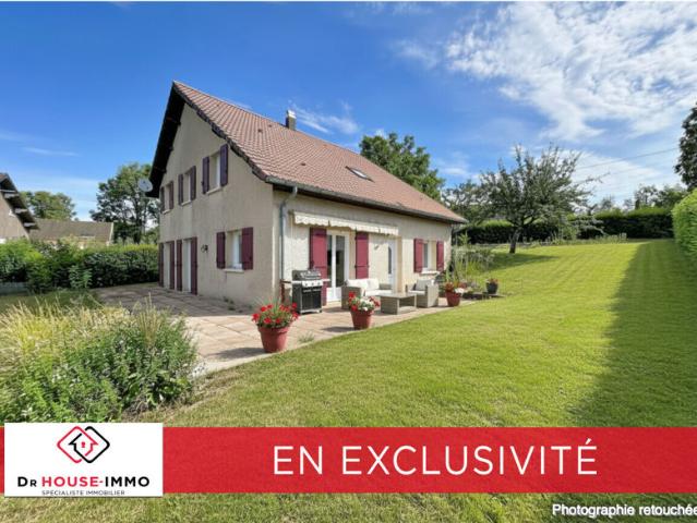Maison familiale 5 chambres Au cœur de la Région des Lacs, à deux pas du lac de Chalain