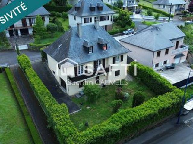 Maison familiale 5 chambres avec T2 indépendant