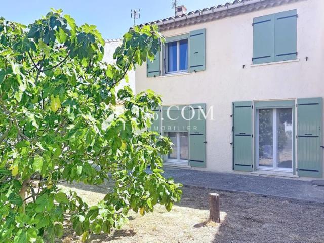 Maison familiale 5 pièces avec jardin, terrasse & garage, Na