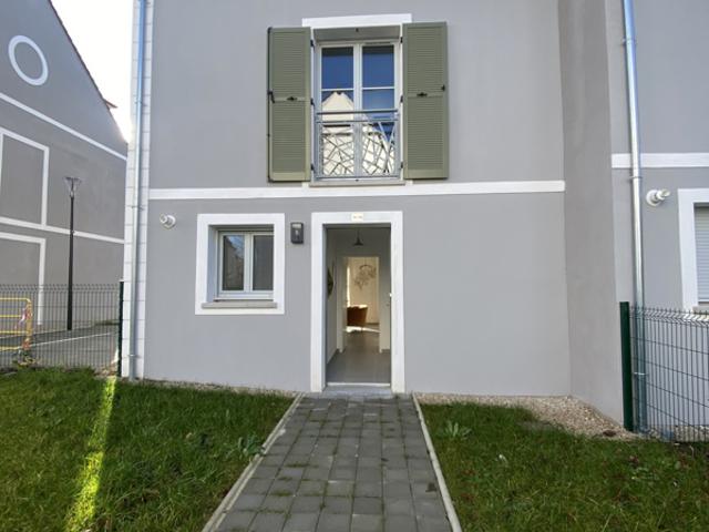 Maison Familiale 5 Pièces à Chennevières sur Marne | Jardin