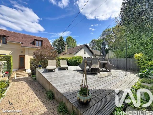 Maison familiale 5 pièces 143 m²