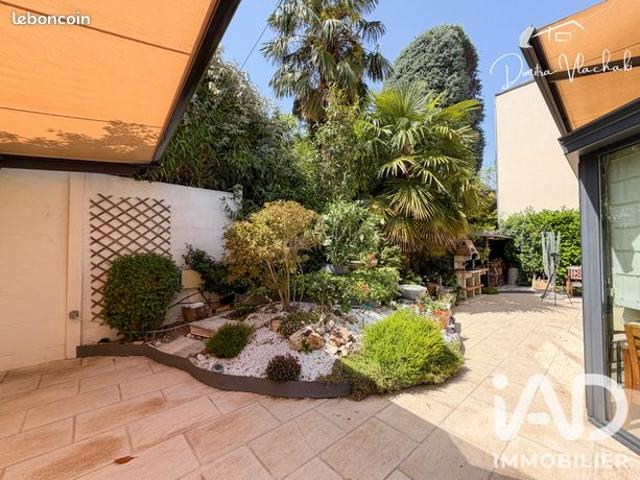 Maison familiale 5 pièces 140 m²